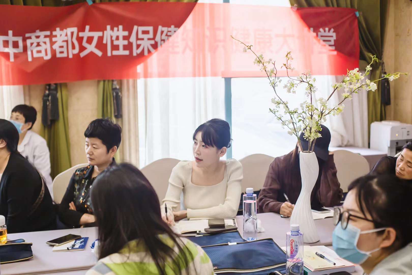 【第一期】郑州美中商都妇产医院——女性乳腺微创诊疗技术培训班成功举办