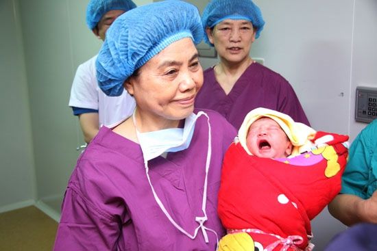 中原好孕公益项目郑州美中商都妇产医院