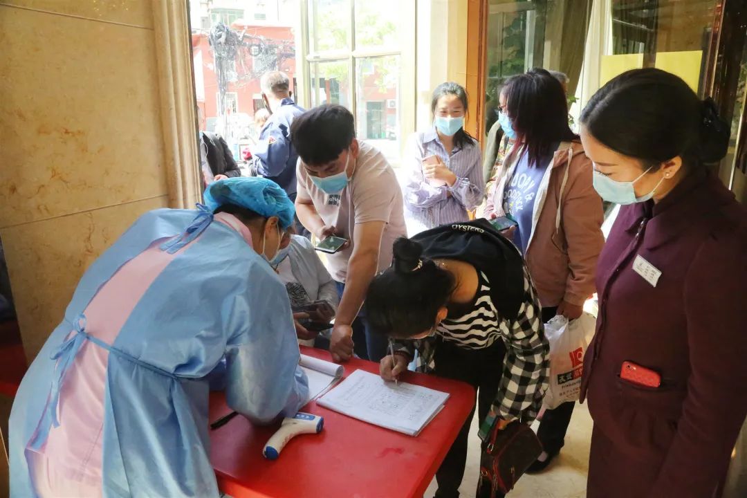 郑州美中商都妇产医院母亲节公益活动