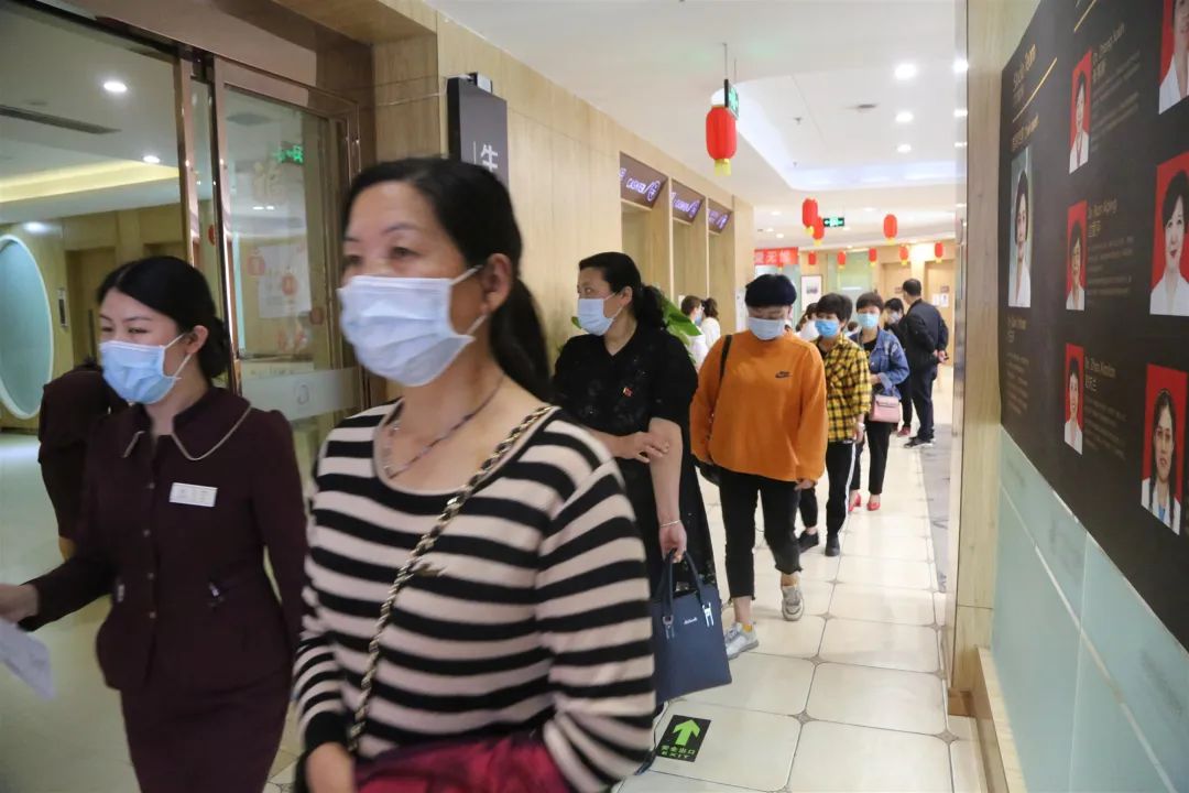 郑州美中商都妇产医院母亲节公益活动