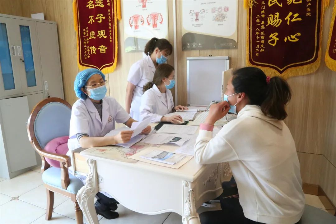郑州美中商都妇产医院母亲节公益活动